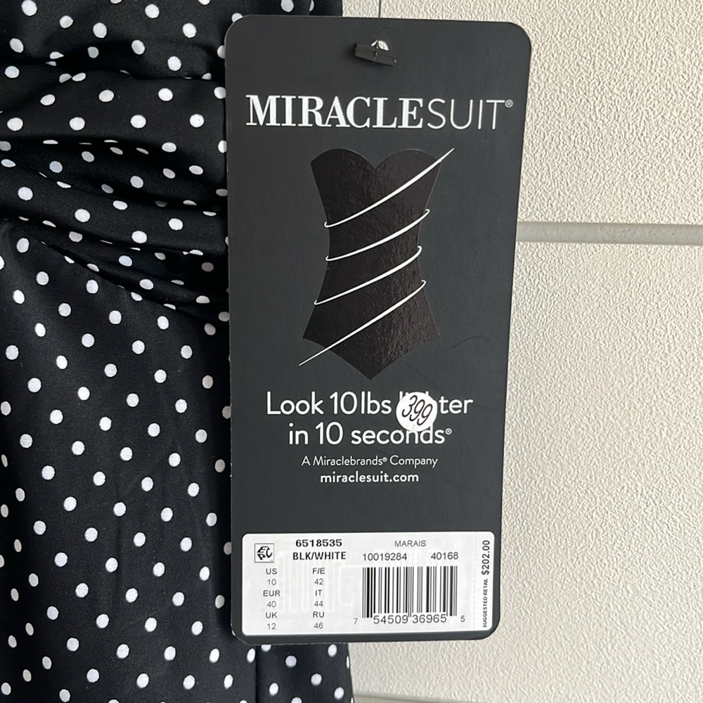 Miraclesuit Black and White Polka Dot Swimsuit NEW - Picture 3 of 8